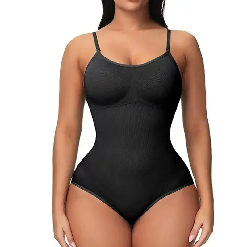 FormAir™ – Nahtloser figurformender Body